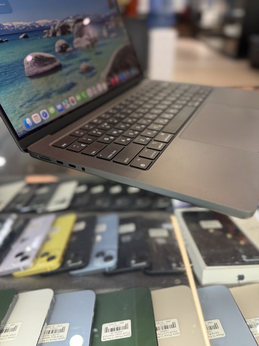 MacBook Pro 14 M4 Pro SPB\12C CPU\24GB\512GB