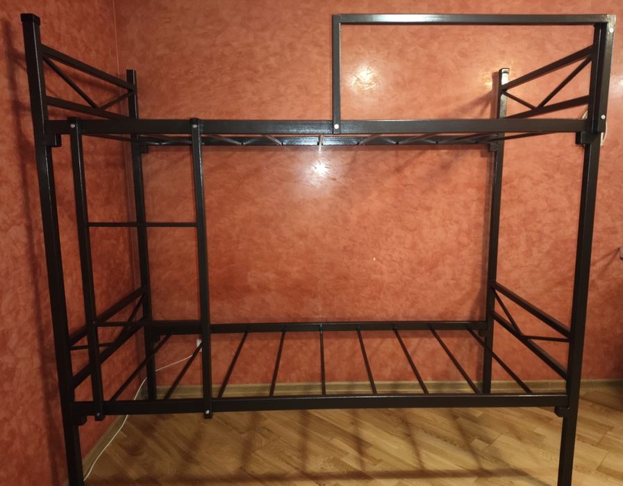 Ліжко двохярусне