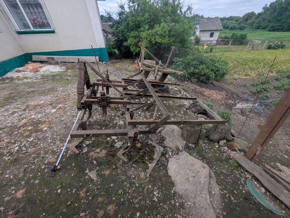 Продам культиватор