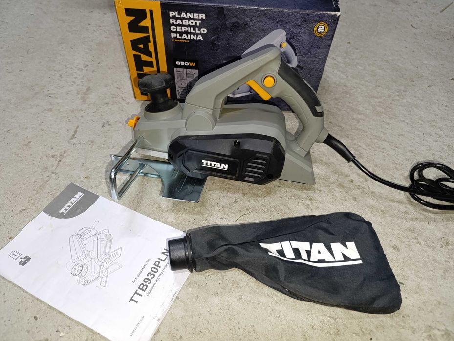 Strug hebel elektryczny Titan TTB930PLN moc 650W szerokość noża 82mm