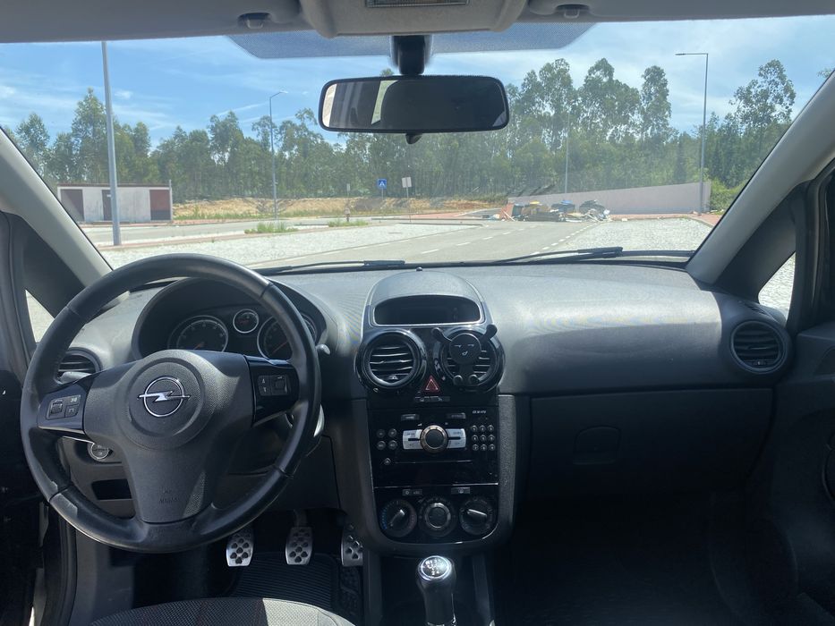 Opel Corsa D 1.2 Black Edition