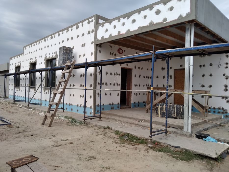 Утепление фасадов,штукатурка и шпаклевка стен!Покраска, демонтаж!