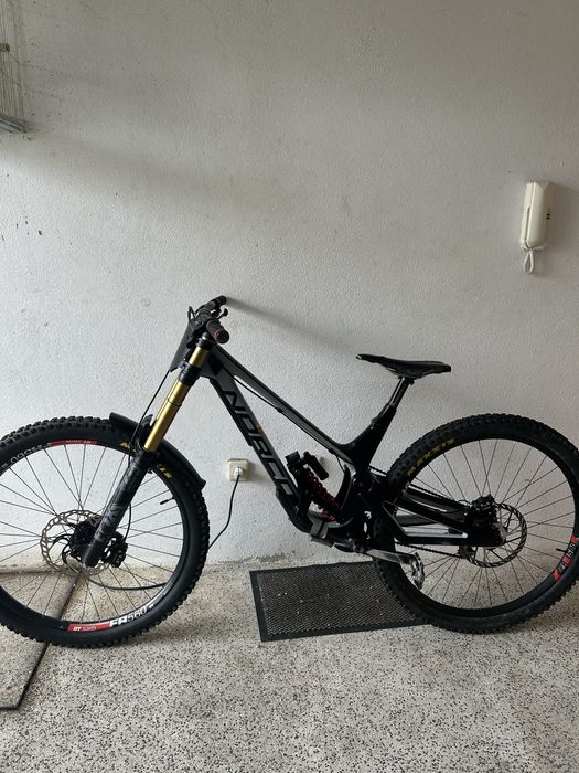 Bicicleta Downhill Norco