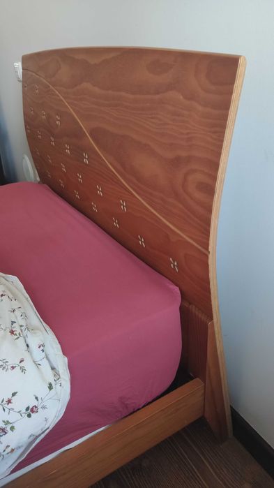 Conjunto de quarto solteiro/criança em madeira maciça