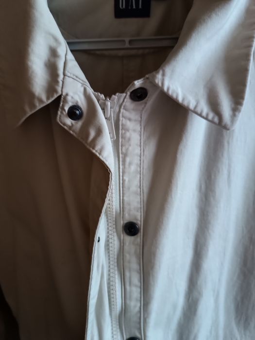 Плащ жіночий GAP