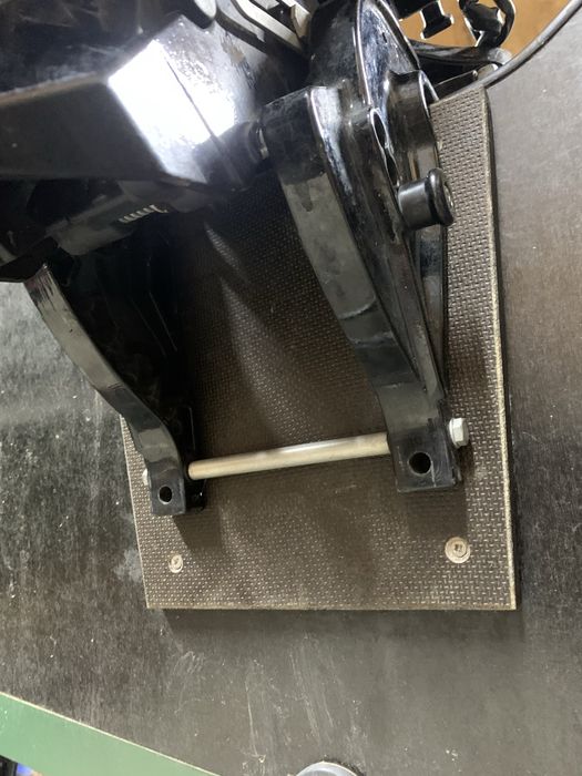 Чевен лодка Kolibri 400 Мотор,двигун Mercyry 9.9