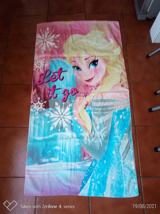 Toalhas de praia de menina da LOL  FROZEN  HELLO KITTY