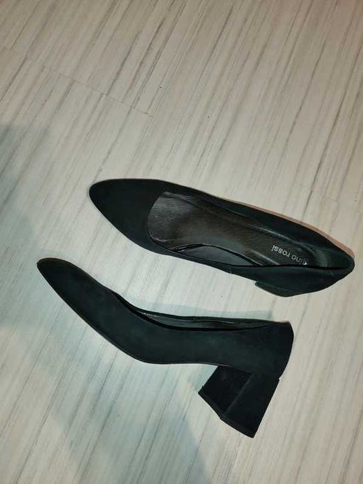 skórzane buty Gino Rossi rozm. 39 obuwie  damskie - półbuty