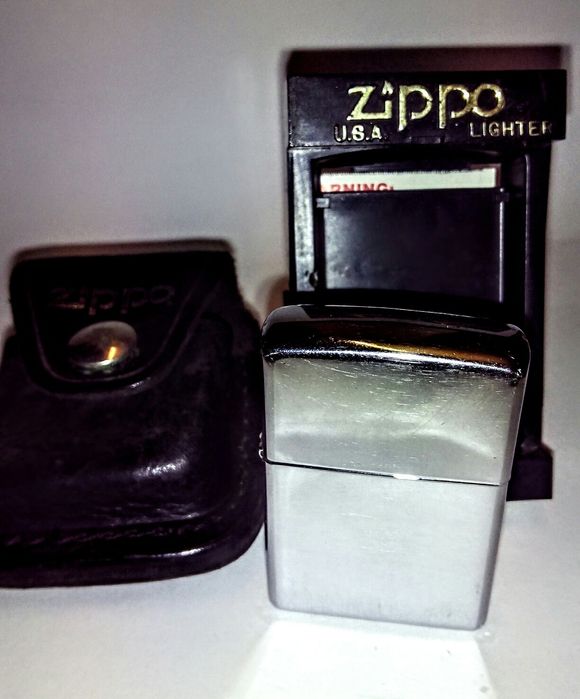 Isqueiro Zippo série D Usado