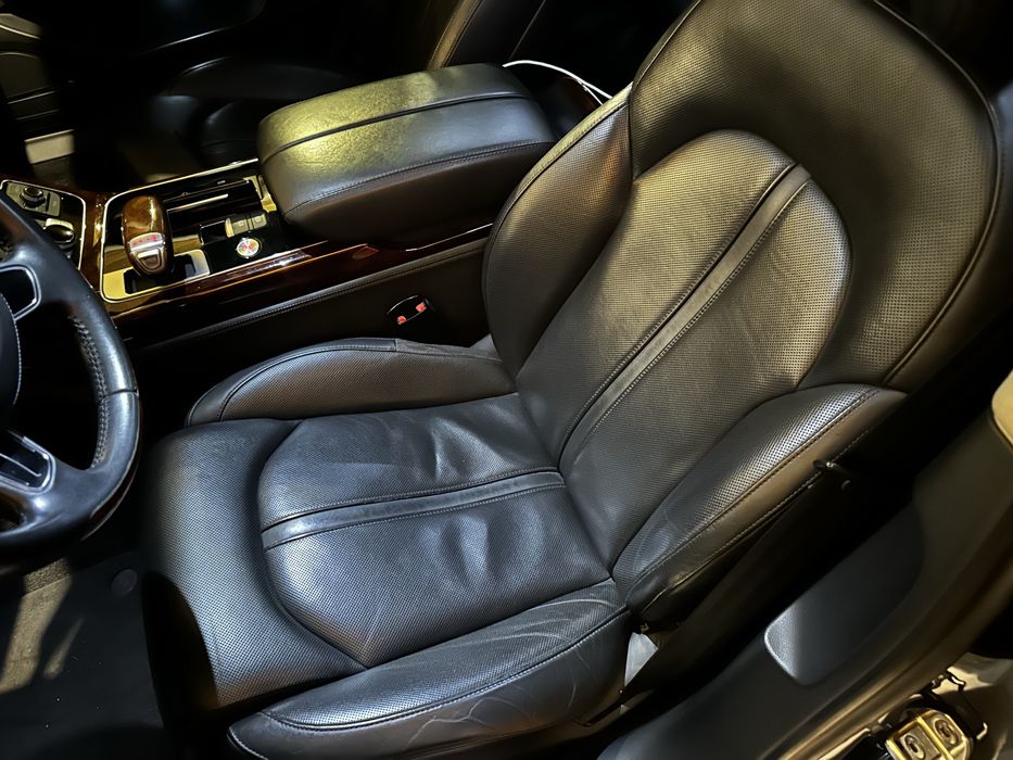 Audi A8 Long 4.2 quattro
