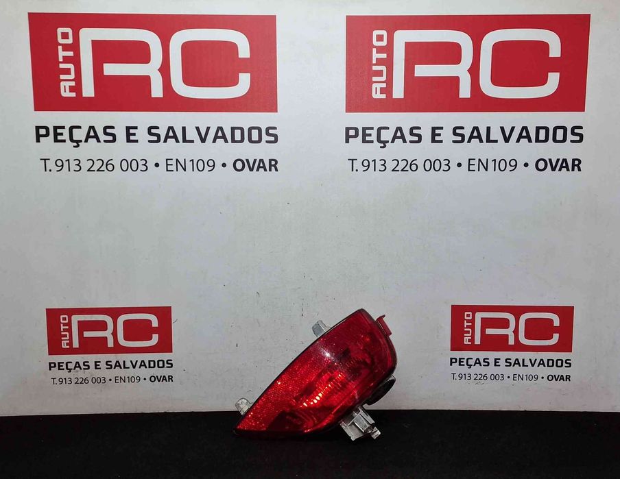Farolim Nevoeiro Trás Direito 0339000 - 4070