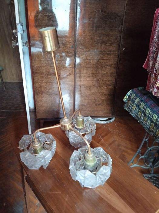 Люстра на 4 плафона(или отдельно)