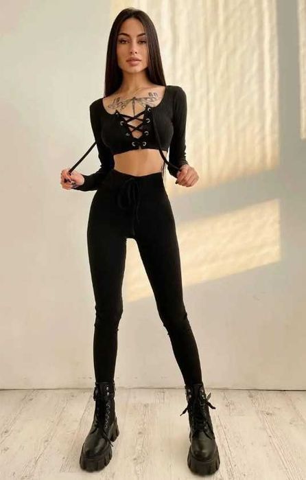 Костюм в рубчик, новий