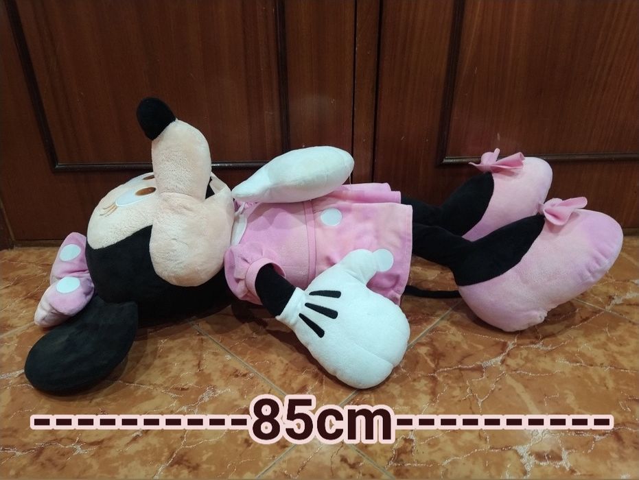 Boneca de peluche Minnie Mouse casa quarto apartamento vivenda gabinet