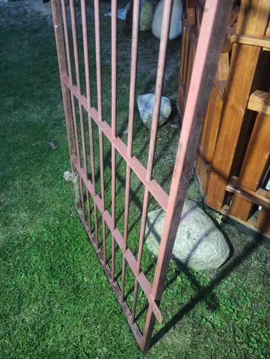 Furtka metalowa 2 m wysokisci