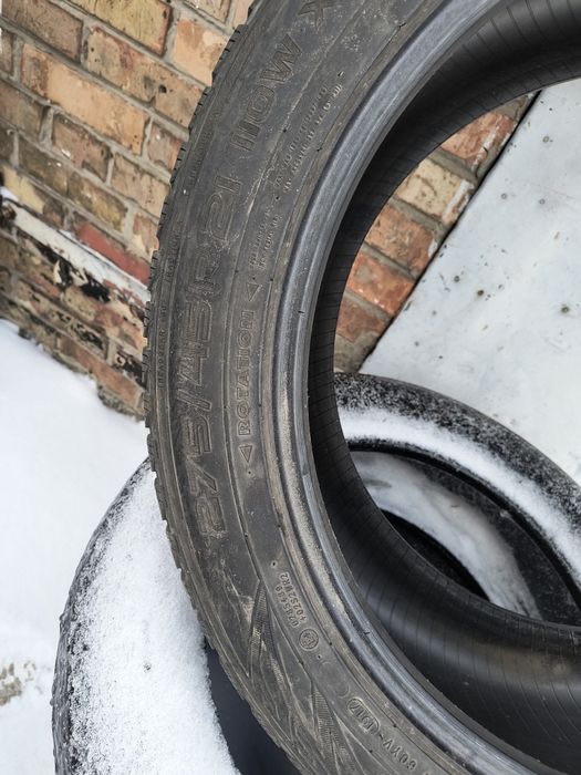 Шини Nokian 275/45 R21