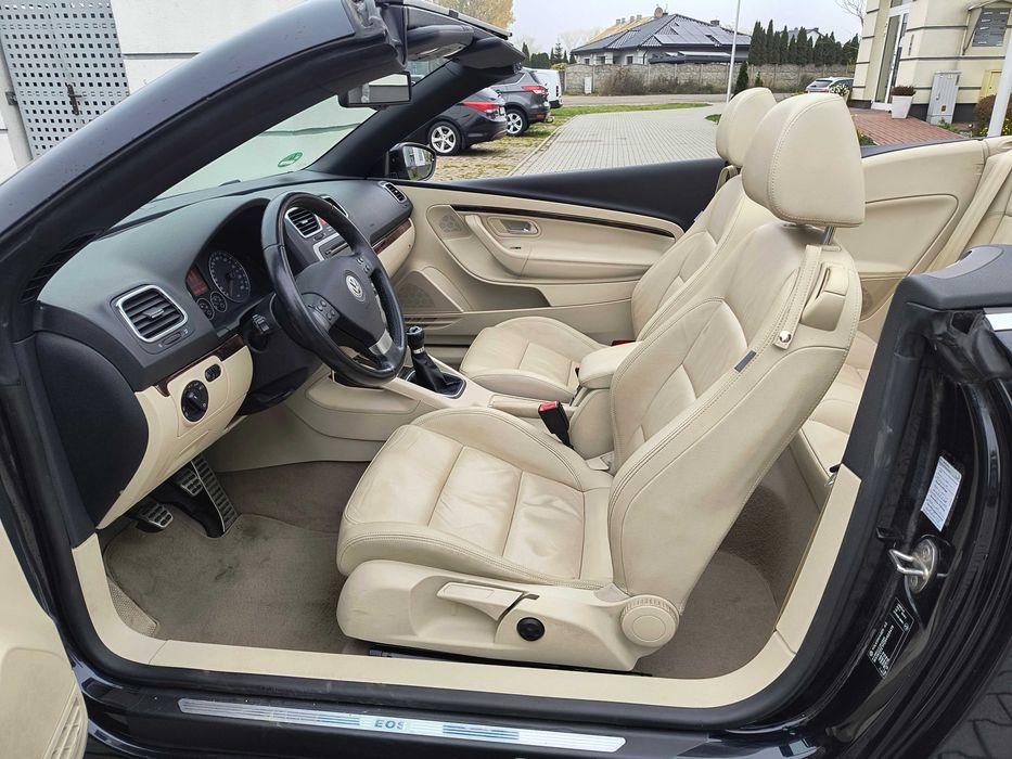 Volkswagen Eos