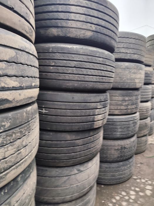 Грузовые шины Б/У 385/65 22.5