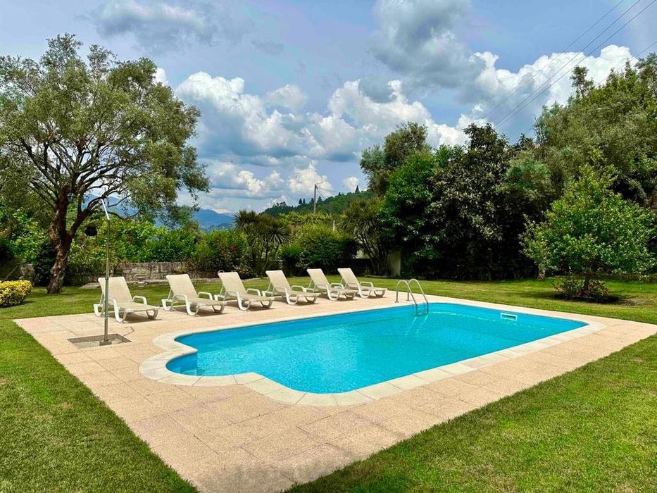 Moradia no Gerês com piscina 135€/dia e 900€ por semana.