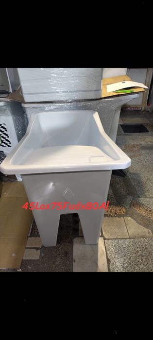 Tanque de lavar roupa em fibra