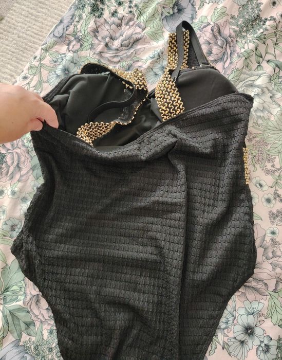 Купальник жатка сдельный большого размера XXXL с золотыми бретелями