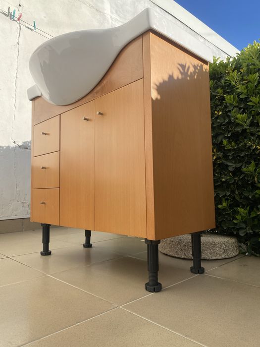 Lavatório casa de banho