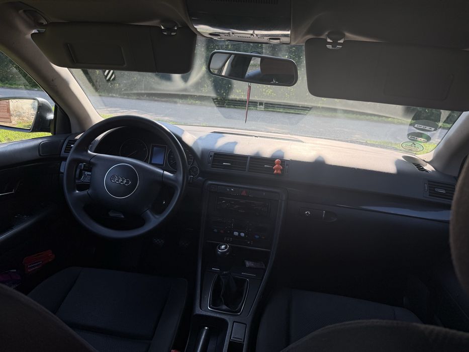 Audi a4 b6 1.6 benzyna