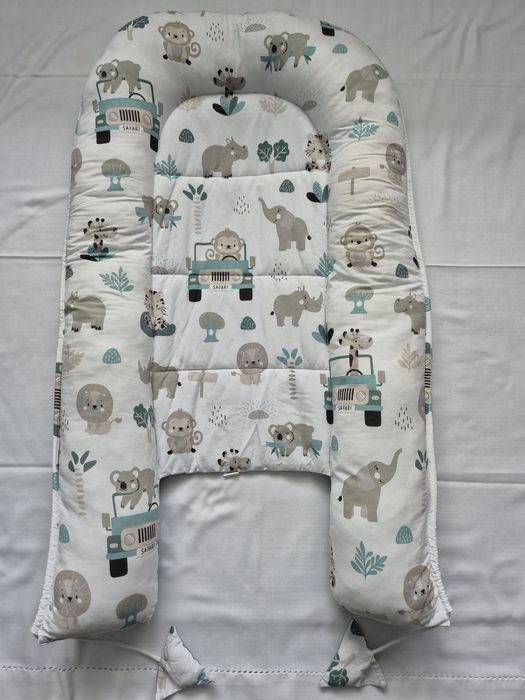 Kokon niemowlęcy dwustronny stan idealny