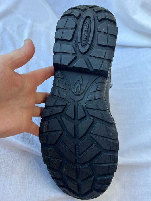 Botas de trabalho pretas da Cofra