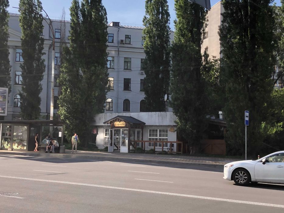 Продаж, без комісії, власного, окремостоящого,  не житлового приміщення. - Вид 4