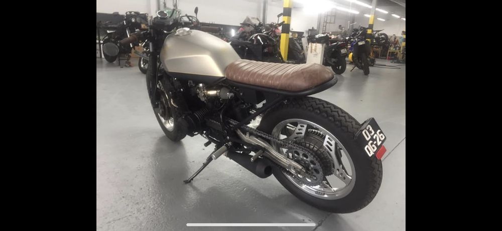 Café Racer Honda CBX 550