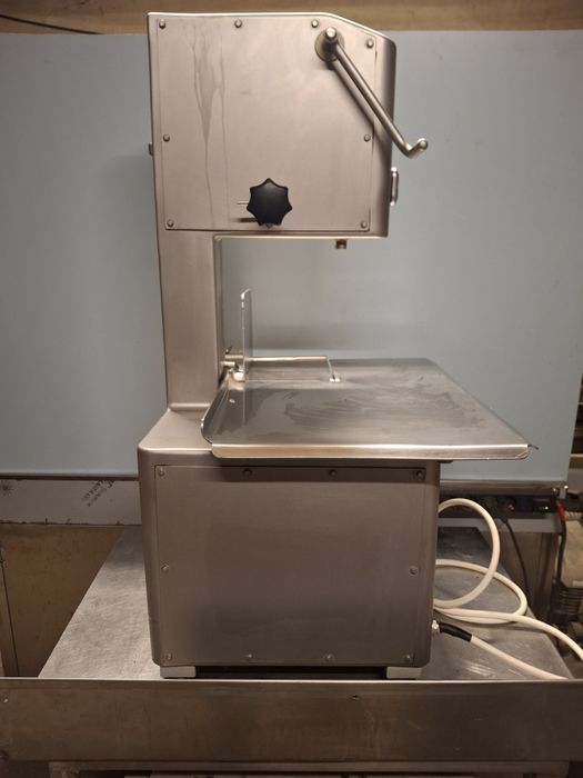 KOLBE K220 piła taśmowa do mięsa