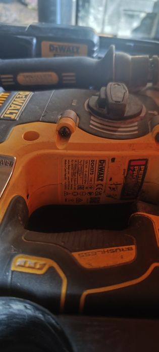 Młotowiertarka DeWalt dch273p2