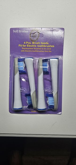 Końcówki szczoteczki, 4szt, Oral-B i CREST zamiennik