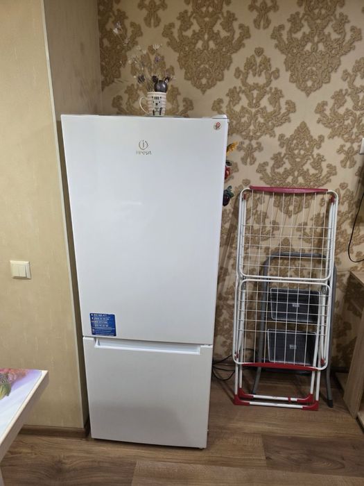 Продам гостинку Воробьевы горы. Салтовка.