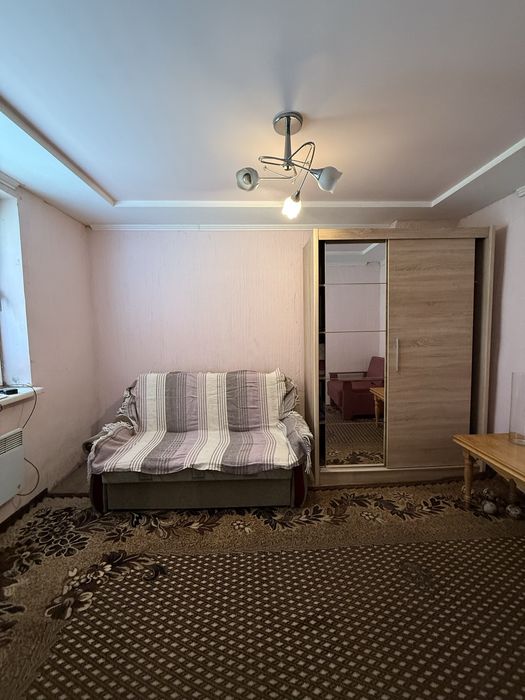 Продаж частини будинку біля 17 школи