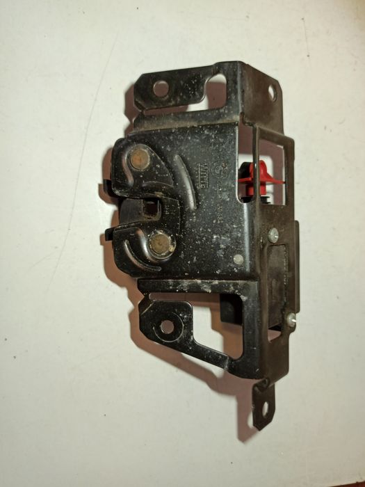 Fecho da Mala - BMW 3 Compact (E46) | 01 - 05
