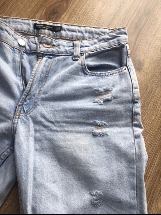 Spodnie jeansowe  Bershka