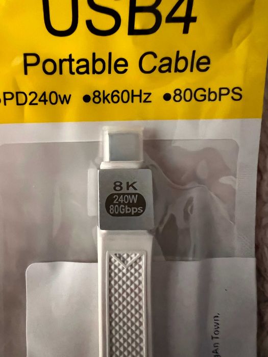Krótki Kabel Thunderbolt 5 USB-C 13cm  80 Gb/s/120 Gb/s 240 W 16K NOWY