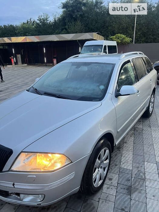 Авторозборка Шкода Октавія А5 розборка Octavia A5 9102 1.9 BLS АКПП
