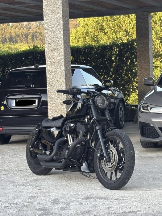 Vendo Harley-Davidson Sportster 1200 Roadster (XL1200R), ano 2006.