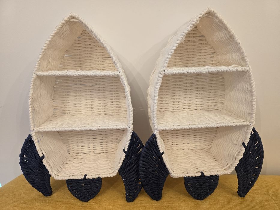 Piękne Kosmiczne półki 2 sztuki