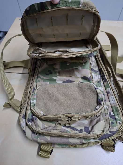 Mochila camuflada
