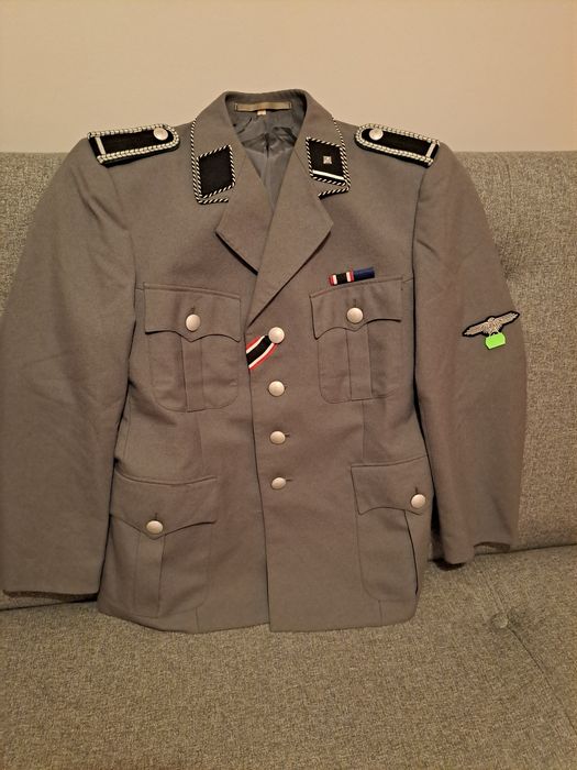 Replika munduru niemieckoego teatralna