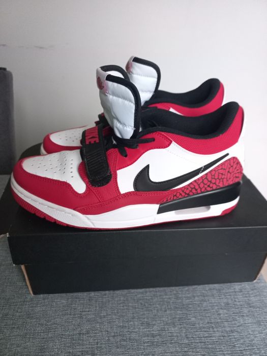 Vende se sapatos Nike Jordan