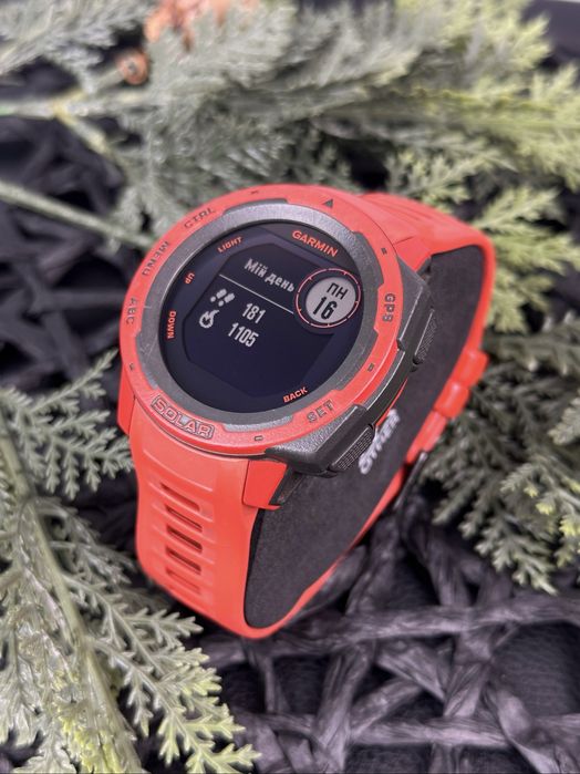 Смарт-годинник Instinct Solar Red