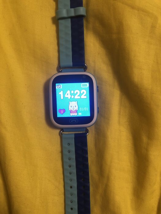 Продам оригінальний дитячі смарт-годиник