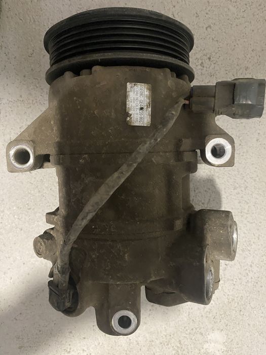 Продам компресор Denso б/у под ремонт