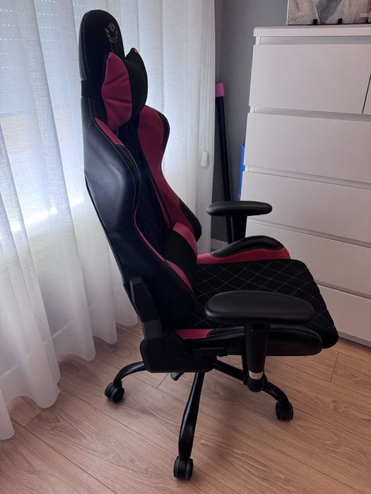 Cadeira Gaming Trust GXT 707R