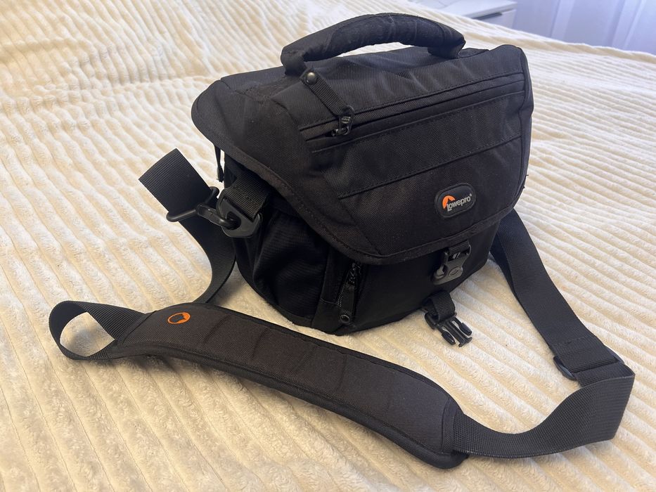 Фотосумка  Lowepro Nova 160 AW в ідеальному стані